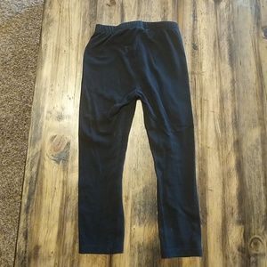 healthtex Bottoms - Girls black leggings size 4T healthtex Bottoms - Girls black leggings size 4T